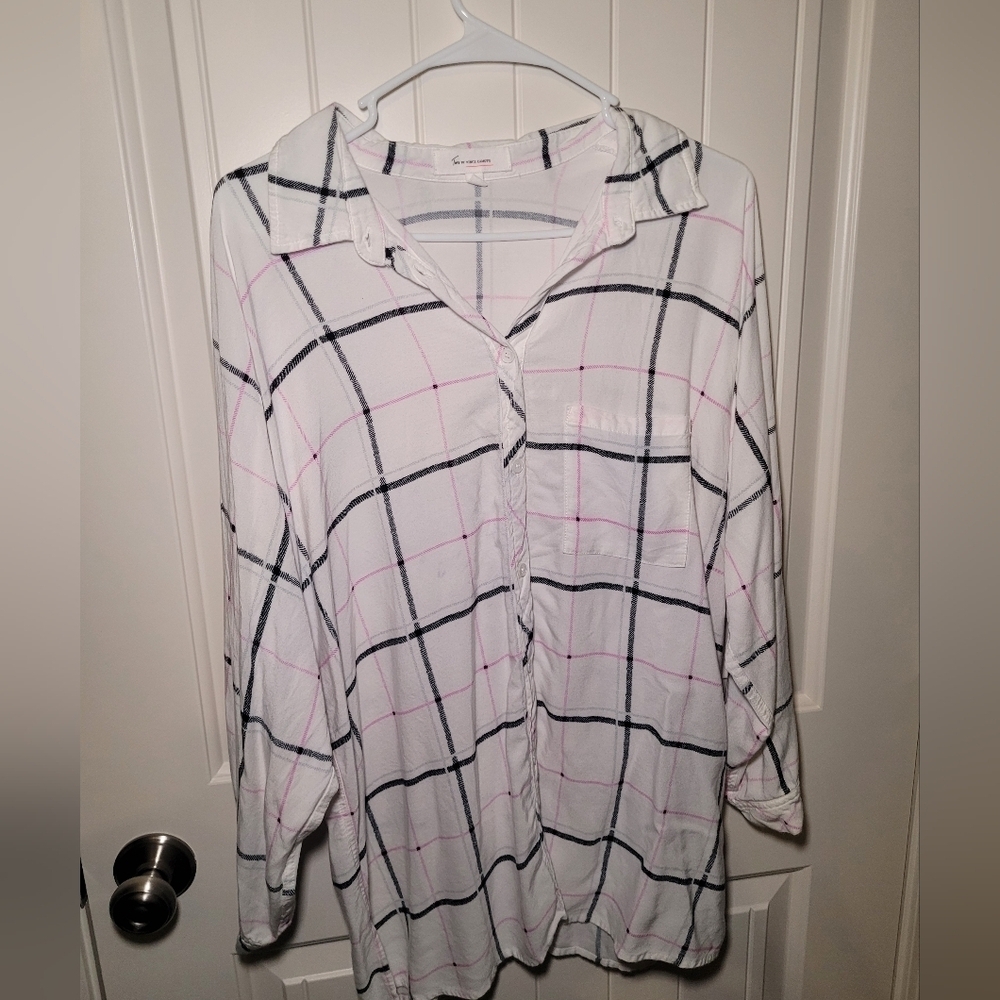 Vince camuto button down size 1X